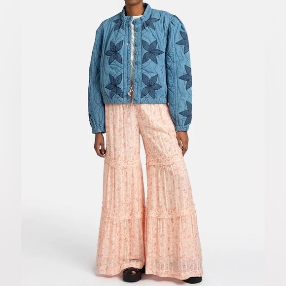 FREE PEOPLE Emmeline Tiered Pink Floral Wide Leg Pants in Peach Combo